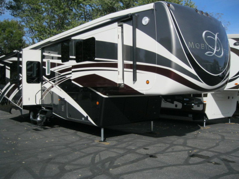 2016 DRV Mobile Suites 38 RSSA