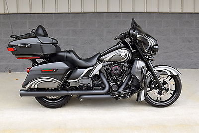 Harley-Davidson : Touring 2014 ultra classic custom 1 of a kind 14 k in xtra s triple black
