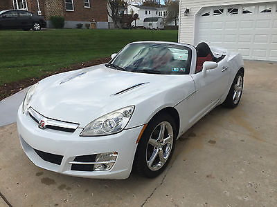 Saturn : Sky Base Convertible 2-Door 2007 saturn sky very rare color combination w white exterior red black leather
