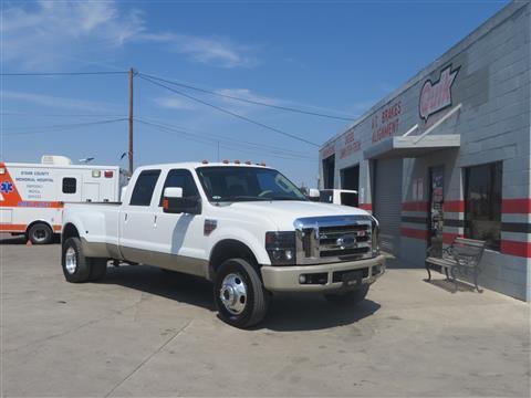 2008 Ford F350 Super Duty Crew Cab Pickup King Ranch Pickup 4D 8 ft, 1
