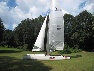 1999 NACRA 6.0 20ft Racing Catamaran Sailboat