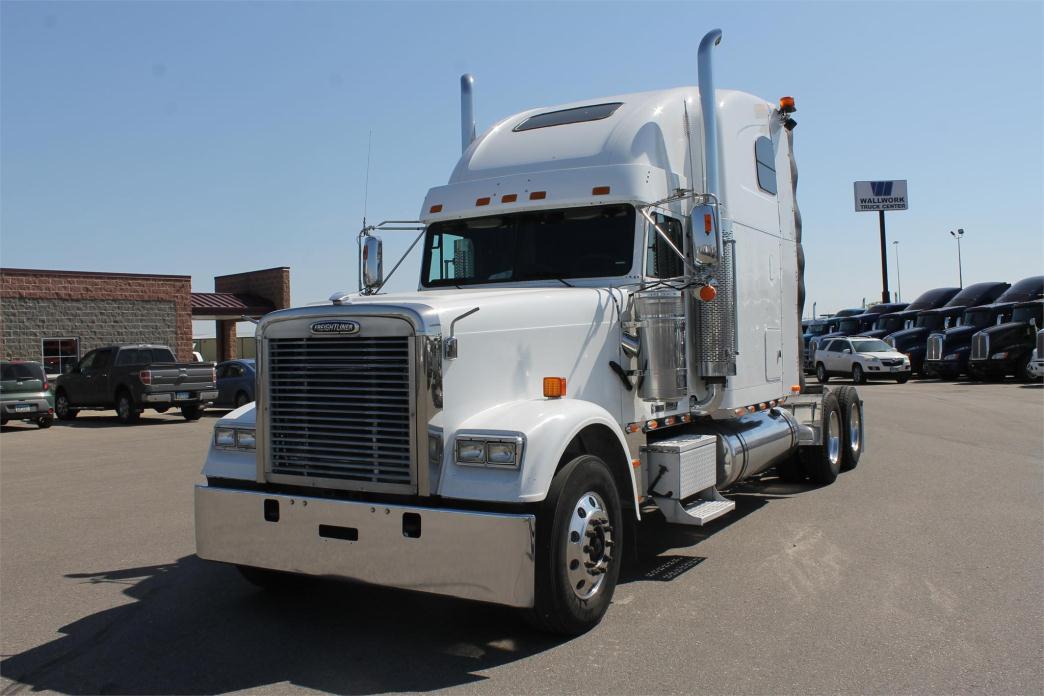 2007 Freightliner Fld13264t-Classic Xl