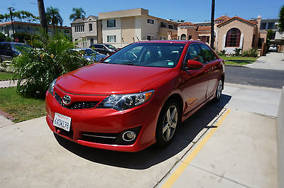 Toyota : Camry SE model, 4 door, Sunroof, Navigation, One Owner 2012 toyota camry sunroof navigation one owner 18 000 miles