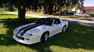 Chevrolet : Camaro RS Coupe 2-Door 1991 camaro rs