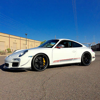 Porsche : 911 GT3 RS 4.0 Porsche GT3RS 4.0 White Mezger Manual Carbon Fiber