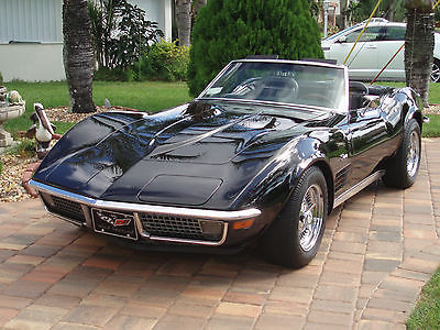 Chevrolet : Corvette Convertible 1971 corvette roadster