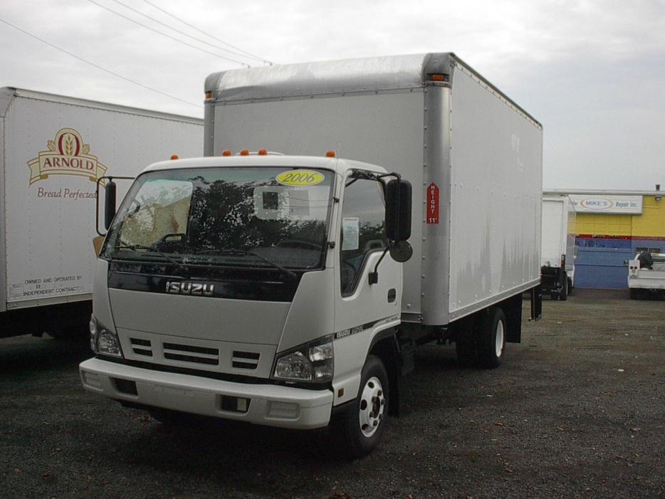 2006 Isuzu Npr