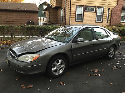 Ford : Taurus SES Sedan 4-Door Great mechanical condition. Right front damage from collision.