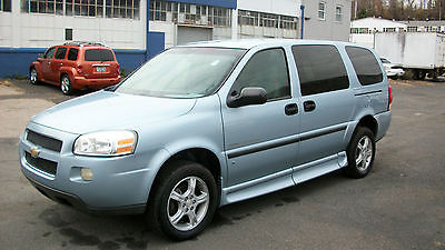 Chevrolet : Uplander BRAUN ENTERVAN WHEELCHAIR VAN 2007 chevrolet uplander braun entervan side loading wheelchair van 64920 miles