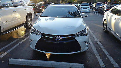 Toyota : Camry SE hybrid  2015 toyota camry hybrid se sedan 4 door 2.5 l