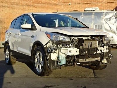 Ford : Escape SE 2015 ford escape se salvage wrecked repairable perfect refixer wont last l k
