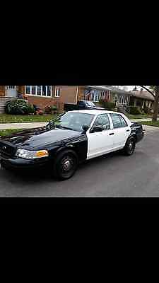 Ford : Crown Victoria POLICE INTERCEPTOR  2011 ford crown victoria police interceptor sedan 4 door 4.6 l