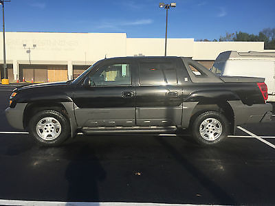 Chevrolet : Avalanche North Face Edition Black Exterior Original Owner Chevy Avalanche BLACK NORTH FACE EDITION SINGLE OWNER CLEAN WORK HORSE