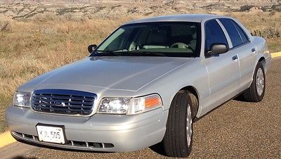 Ford : Crown Victoria P71 Beautiful smokestone P71 with rare SAP and low 918 idle hours