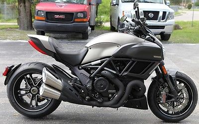 Ducati : Other 2015 ducati diavel titanium 155 of 500 limited edition