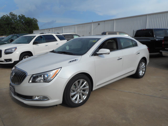 Buick : Lacrosse Leather NEW, 3.6L V6, OnStar and Sirius XM Included, Leather, Rebates, Over $8000 OFF
