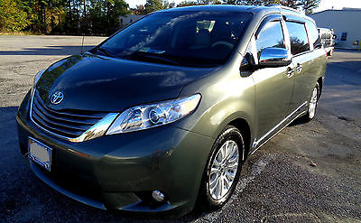 Toyota : Sienna XLE Mini Passenger Van 5-Door EXTREMELY MINT 2012 TOYOTA SIENNA XLE NAV SUNROOF WARRANTY CHROME PACKAGE as NEW