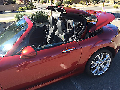 Mazda : MX-5 Miata 2014 MX-5 2014 mazda miata mx 5 auto powered retractable hardtop red black leather int