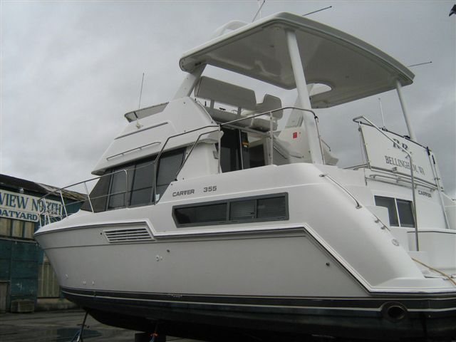 1996 Carver AFT CABIN 355 AFTCABIN