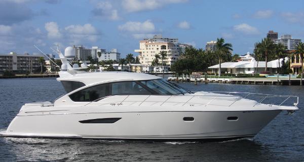 2009 Tiara 5800 Sovran