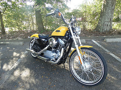 Harley-Davidson : Sportster 2013 harley davidson xl 1200 v 211 miles new condition nice bike