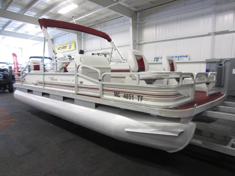 2003 Weeres Fisherman Deluxe 220 Pontoon!