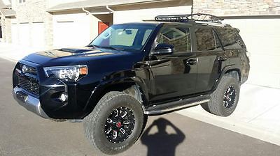 Toyota : 4Runner Trail Edition 2014 toyota 4 runner trail edition 4 x 4 nav 3 lift with 305 65 18 tire wheel