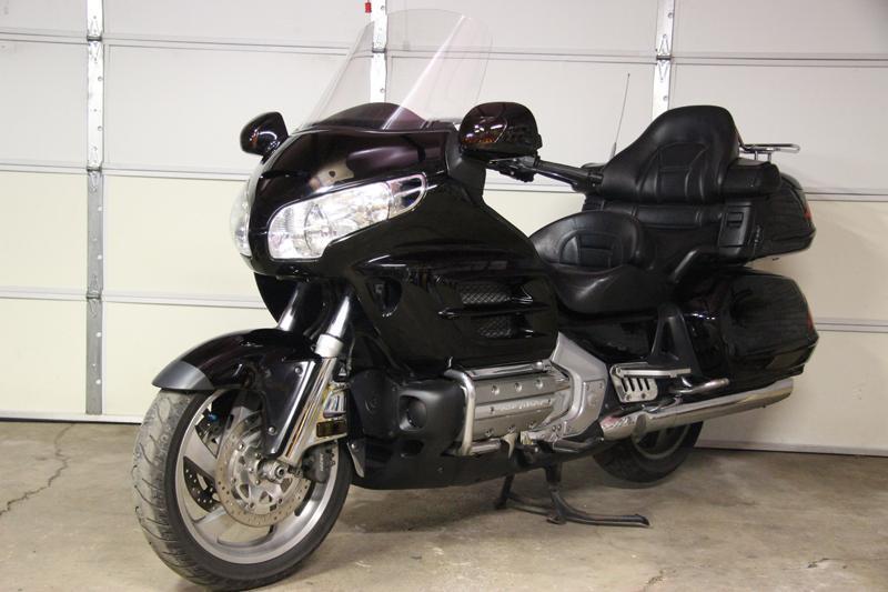 2002 Honda Goldwing GL1800 lowest priced well kept one