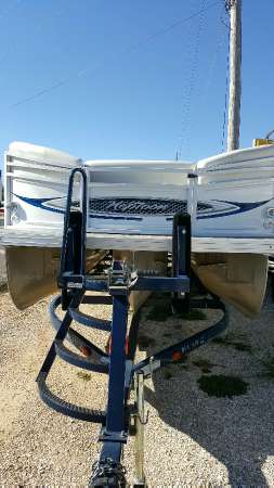 2008  JC Manufacturing  NepToon 25TT