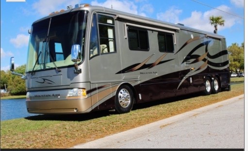 2004 Newmar Mountain Aire 35BKS