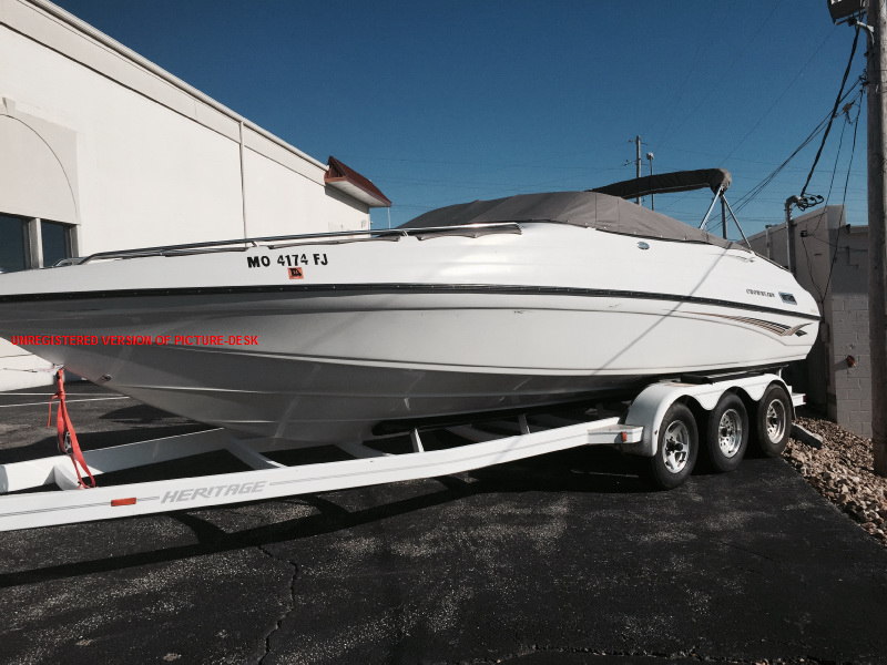 2003 Crownline 266 BR