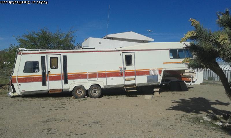 35 foot 5th wheel in fair shape