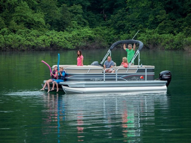 2015 Sun Tracker Recreational Party Barge 20 DLX
