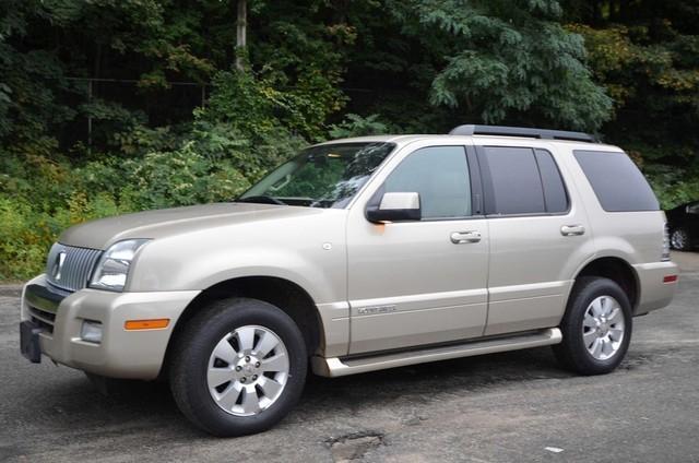 2007 Mercury Mountaineer SUV