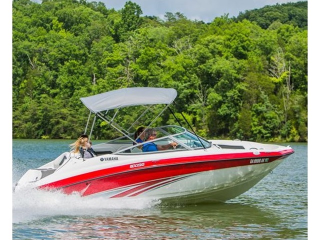 2015 YAMAHA BOATS 19 FT SX190