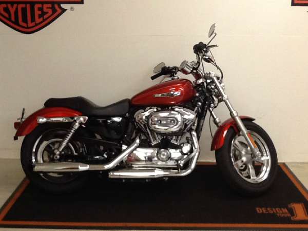 2014  Harley-Davidson  Sportster 1200 Custom