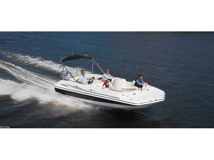 2012 HURRICANE BOATS SS 201 OB