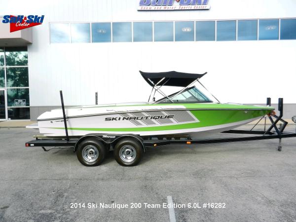 2014 Correct Craft Ski Nautique Open Bow