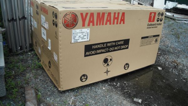 2012 YAMAHA F250XA - $17,500 Installed Engine and Engine Accessories