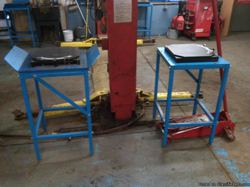 alignment stands and turn tables, 0