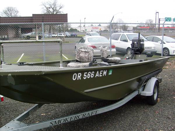 2012 Smoker Craft 1660 Sportsman