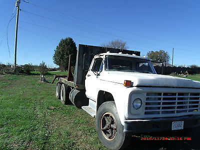 Ford : Other 1976 ford 700 v 8 5 speed tranmission
