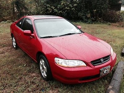 Honda : Accord EX 2000 honda accord in very good condition