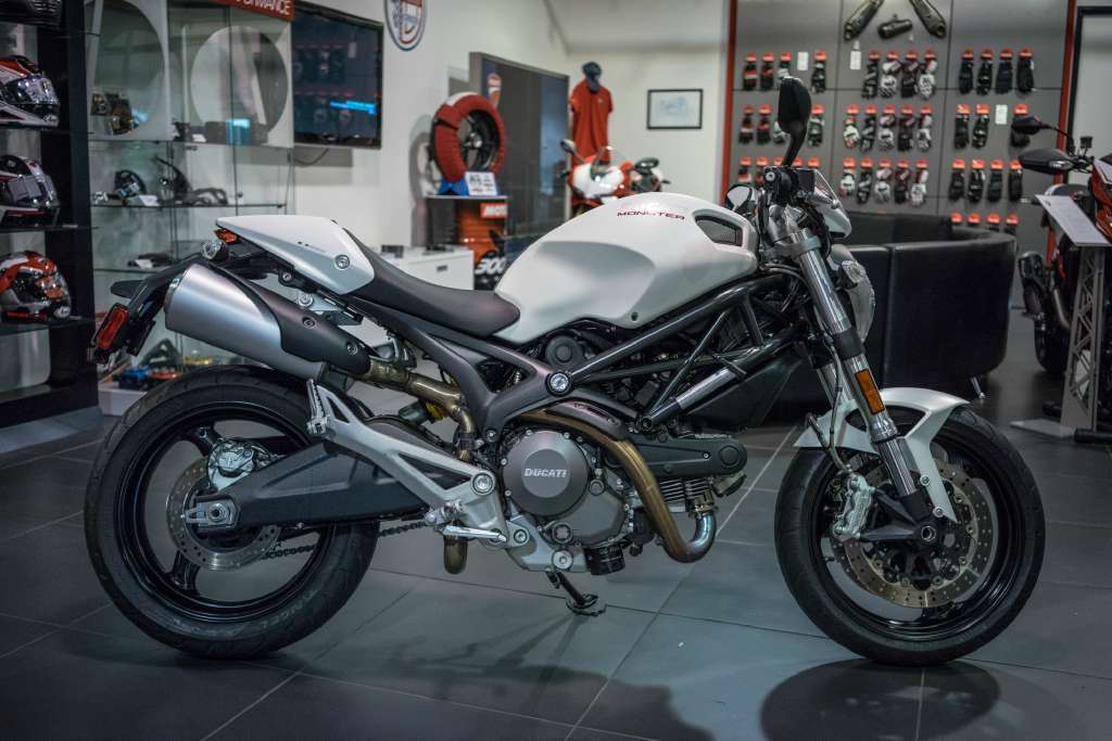 2009 Ducati Super Sport 800