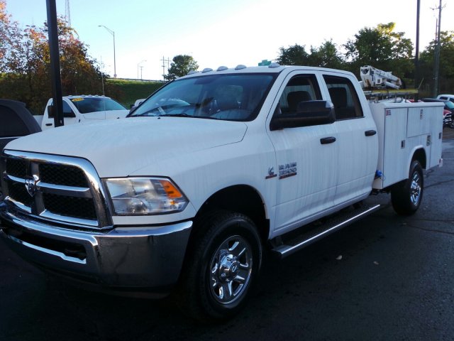 2015 Ram 3500 Hd Chassis Tradesman/Slt/Laramie