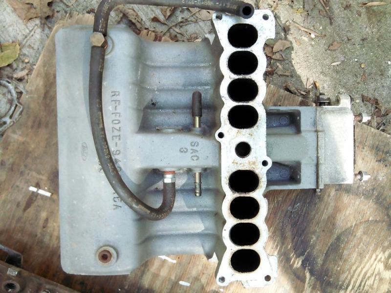 Mustang 1993 upper and lower intake, 2