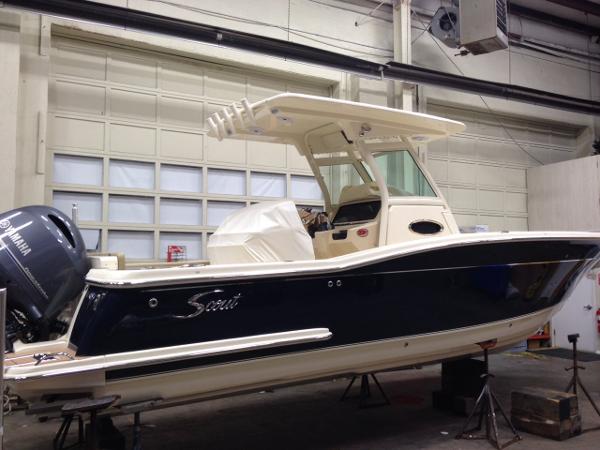2015 Scout Boats 275 LXF
