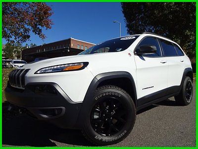 Jeep : Cherokee Trailhawk LOADED 43K ORIGINAL STICKER WE FINANCE 3.2 l safety tech grp technology grp trailer tow pano roof navigation loaded