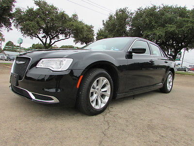 Chrysler : Other Limited Texas one owner Chrysler 300 Limited Sedan 4-Door 3.6L Loaded Leather 110 pics