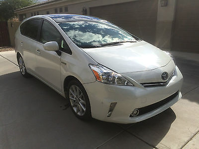 Toyota : Prius V Prius V Package FIVE  2013 toyota prius v five advanced package 30 k miles